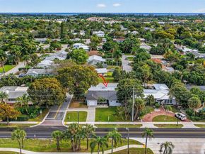 1917 N Swinton Ave, Delray Beach FL 33444