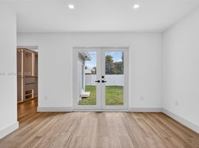 1917 N Swinton Ave, Delray Beach FL 33444