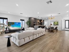 913 NE 15th St, Fort Lauderdale FL 33304