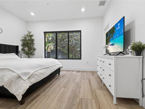 913 NE 15th St, Fort Lauderdale FL 33304