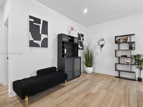 913 NE 15th St, Fort Lauderdale FL 33304