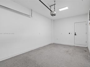 913 NE 15th St, Fort Lauderdale FL 33304