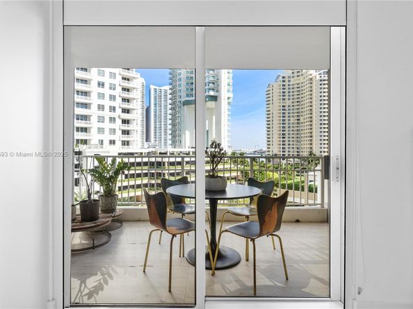 701 Brickell Key Blvd 707, Miami FL 33131