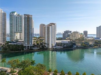 701 Brickell Key Blvd