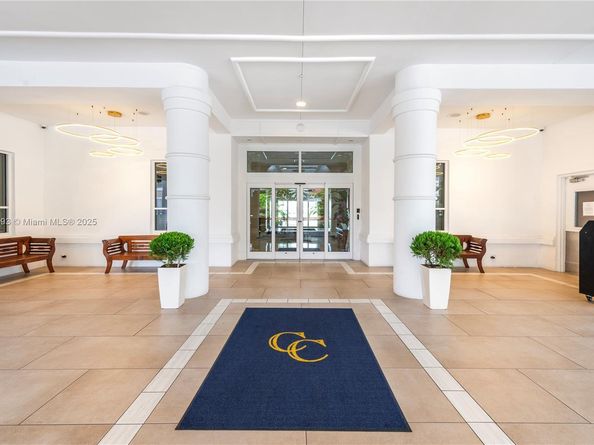 701 Brickell Key Blvd 707, Miami FL 33131