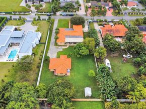 50 SW 130th Ave, Miami FL 33184