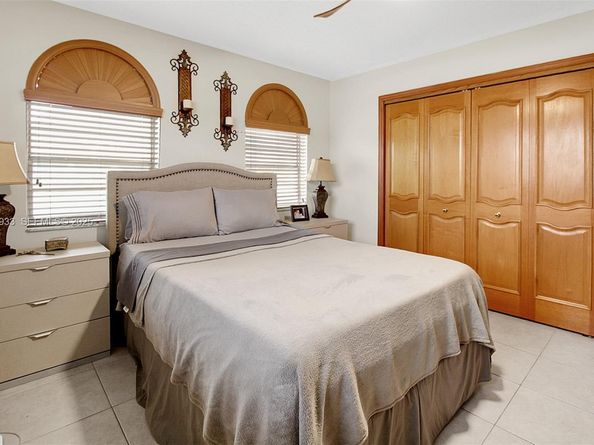 50 SW 130th Ave, Miami FL 33184