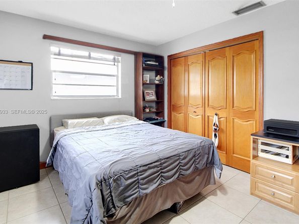 50 SW 130th Ave, Miami FL 33184