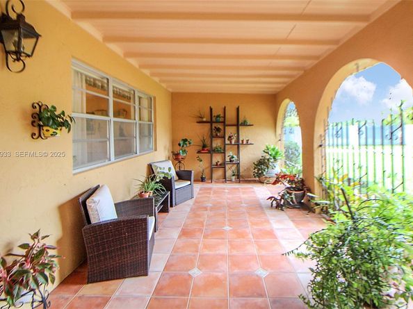 50 SW 130th Ave, Miami FL 33184