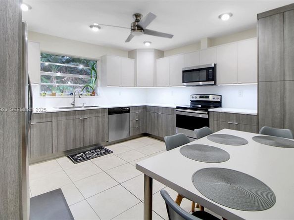 50 SW 130th Ave, Miami FL 33184