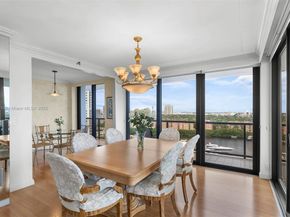 19667 Turnberry Way 12E, Aventura FL 33180