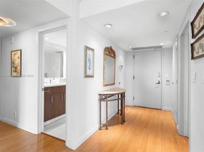 19667 Turnberry Way 12E, Aventura FL 33180