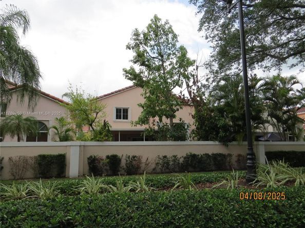 1163 SE 6th Ct, Dania Beach FL 33004