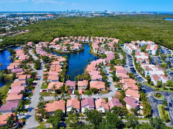 1163 SE 6th Ct, Dania Beach FL 33004