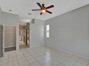 1560 SW 193rd Ter, Pembroke Pines FL 33029