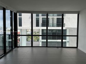 1600 NE 1st Ave 1016, Miami FL 33132