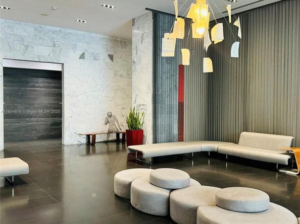 1600 NE 1st Ave 1016, Miami FL 33132