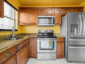 2811 N Pine Island Rd 302, Sunrise FL 33322