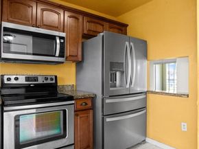 2811 N Pine Island Rd 302, Sunrise FL 33322