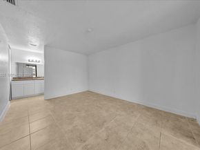 3814 Coral Tree Cir 3814, Coconut Creek FL 33073