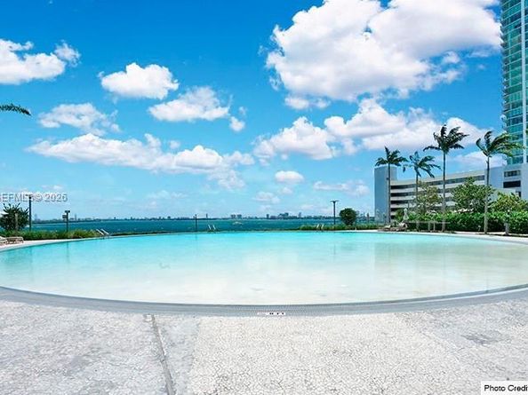 650 NE 32nd St 2406, Miami FL 33137