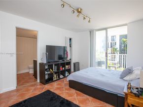 1801 S Treasure Dr 321, North Bay Village FL 33141