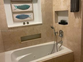 338 Roosevelt St, Hollywood FL 33019