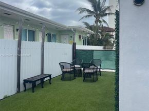 338 Roosevelt St, Hollywood FL 33019