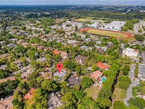 3506 Wildflower Dr, Coral Springs FL 33065