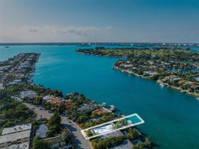 833 86th St, Miami Beach FL 33141