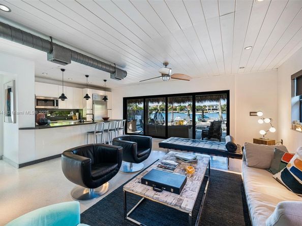 833 86th St, Miami Beach FL 33141