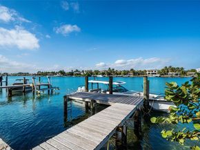 833 86th St, Miami Beach FL 33141