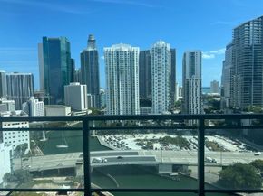 92 SW 3rd St 2412, Miami FL 33130