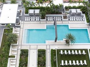 92 SW 3rd St 2412, Miami FL 33130