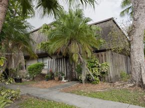 14260 SW 94th Cir Ln 104, Miami FL 33186