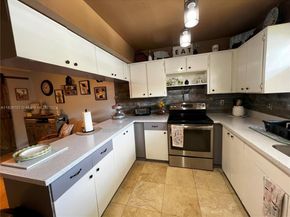 14260 SW 94th Cir Ln 104, Miami FL 33186