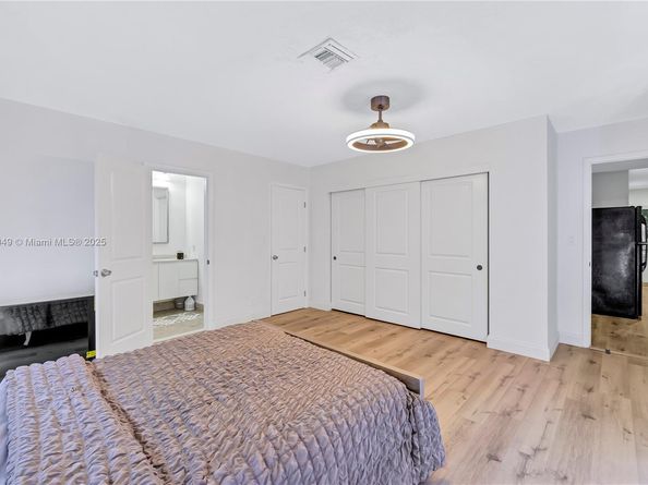 3211 Calle Largo Dr, Hollywood FL 33021