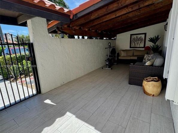 13469 Fountain View Blvd, Wellington FL 33414