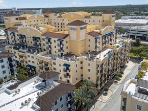 8390 SW 72nd Ave 704, Miami FL 33143