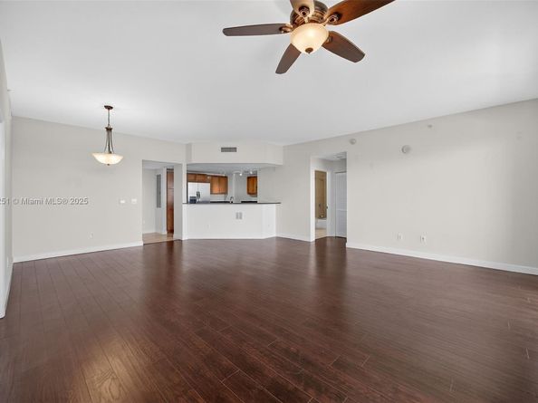 8390 SW 72nd Ave 704, Miami FL 33143