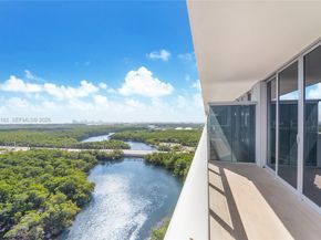 16385 Biscayne Blvd 2017, North Miami Beach FL 33160