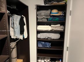 16385 Biscayne Blvd 2017, North Miami Beach FL 33160