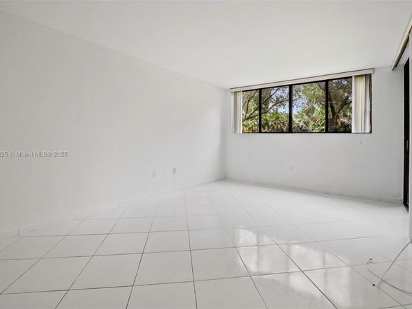 9735 NW 52nd St 115, Doral FL 33178