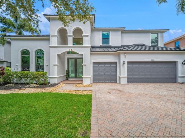 3844 W Hibiscus St, Weston FL 33332