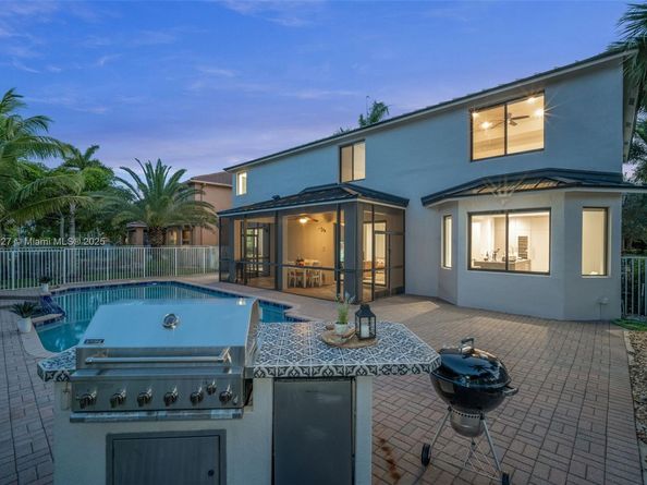 3844 W Hibiscus St, Weston FL 33332