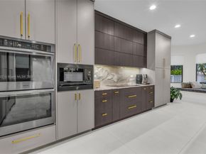 3844 W Hibiscus St, Weston FL 33332