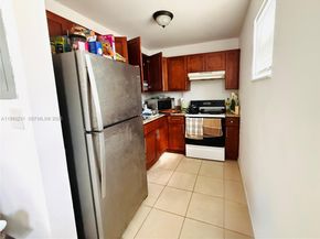 635 NW 22nd Rd, Fort Lauderdale FL 33311