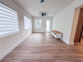 9202 NW 81st Ct, Tamarac FL 33321