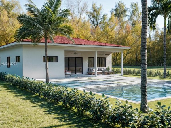 904 NE 5th Ave, Homestead FL 33030