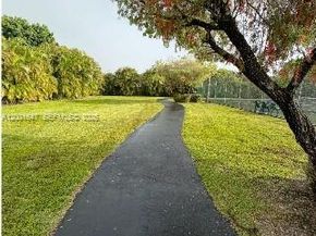 7010 SW 103rd Pl, Miami FL 33173